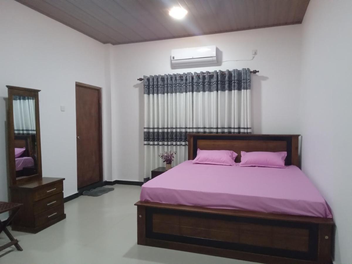 Sky Bloom Bed & Breakfast Homagama Dış mekan fotoğraf