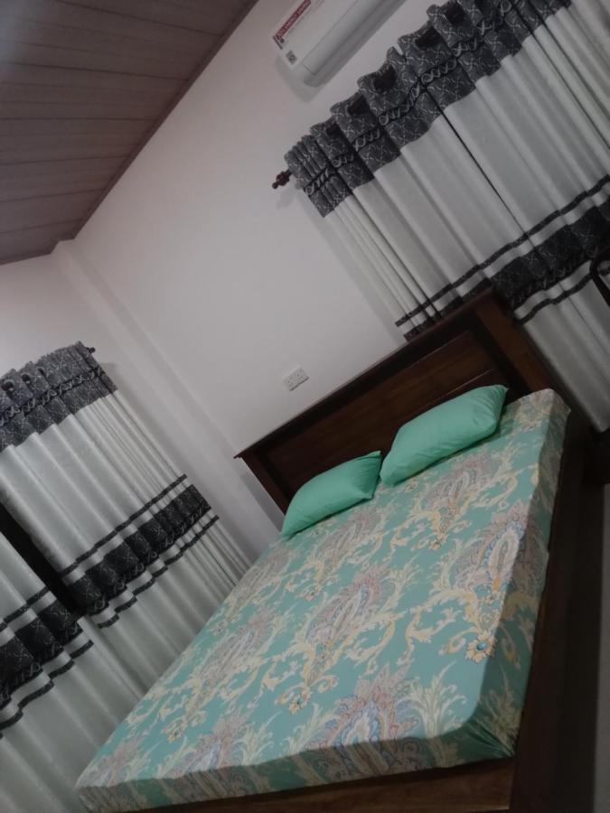 Sky Bloom Bed & Breakfast Homagama Dış mekan fotoğraf