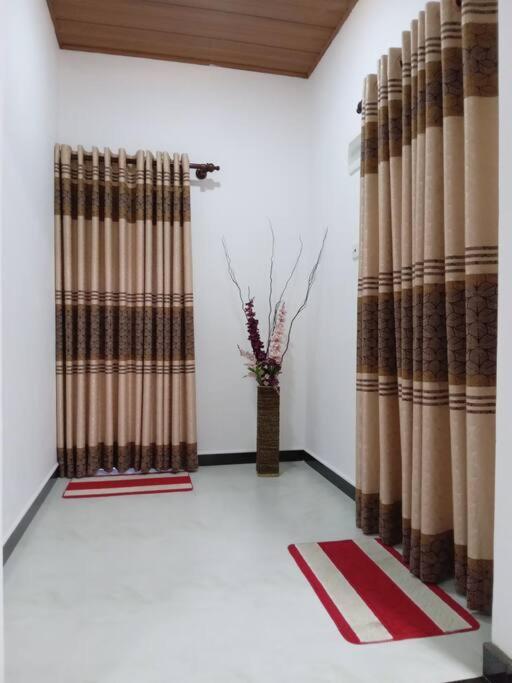 Sky Bloom Bed & Breakfast Homagama Dış mekan fotoğraf